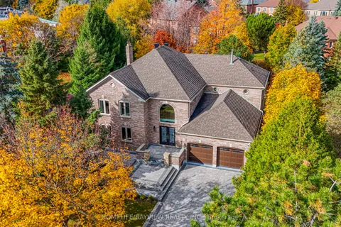 11 Wendover Court, ON L4B 3G4