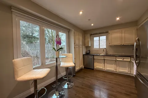 58 Holm Crescent, Markham, ON L3T 5J3