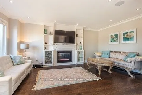 116 Berwick Crescent, Richmond Hill, ON L4C 0B6
