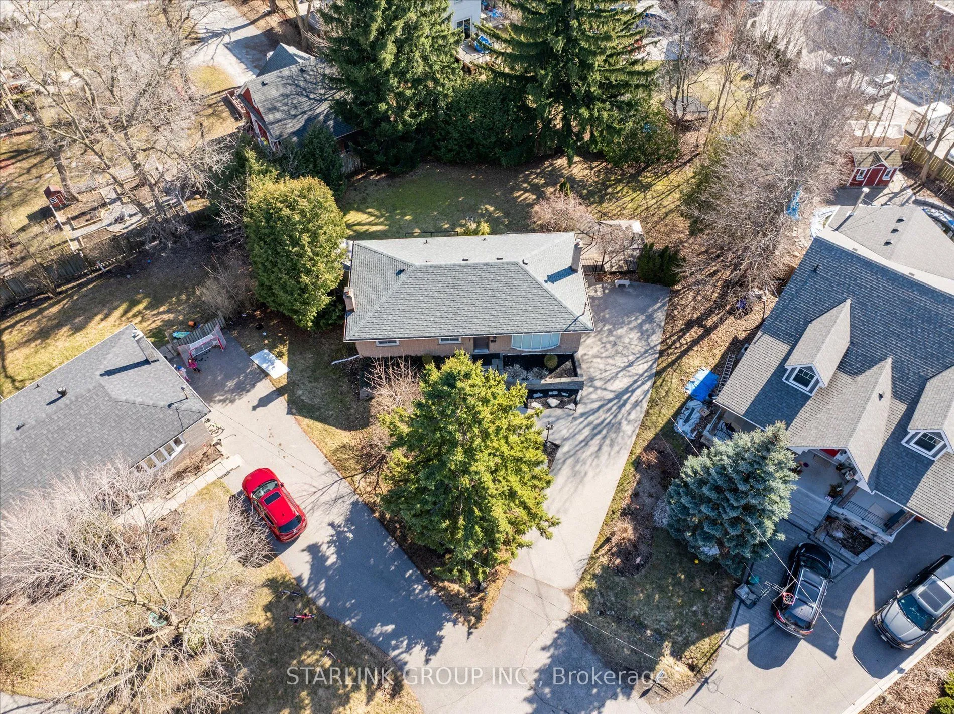 22 Winlaw Place, Markham, ON L3P 2C6