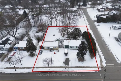 98 Eagle Street, Newmarket, ON L3Y 1J4