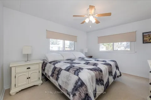 25 Hawthorne Drive, Innisfil, ON L9S 1P1