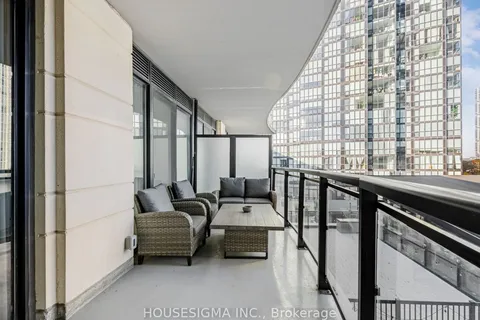 2900 Highway 7 Road, Vaughan, ON L4K 0G3