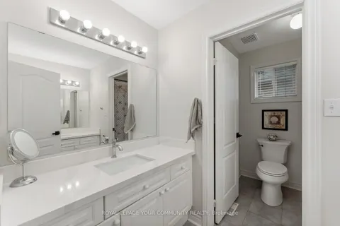 24 Julia Valentina Avenue, Vaughan, ON L4H 1Y9