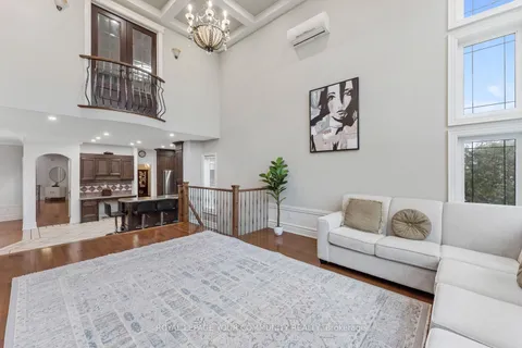 24 Julia Valentina Avenue, Vaughan, ON L4H 1Y9