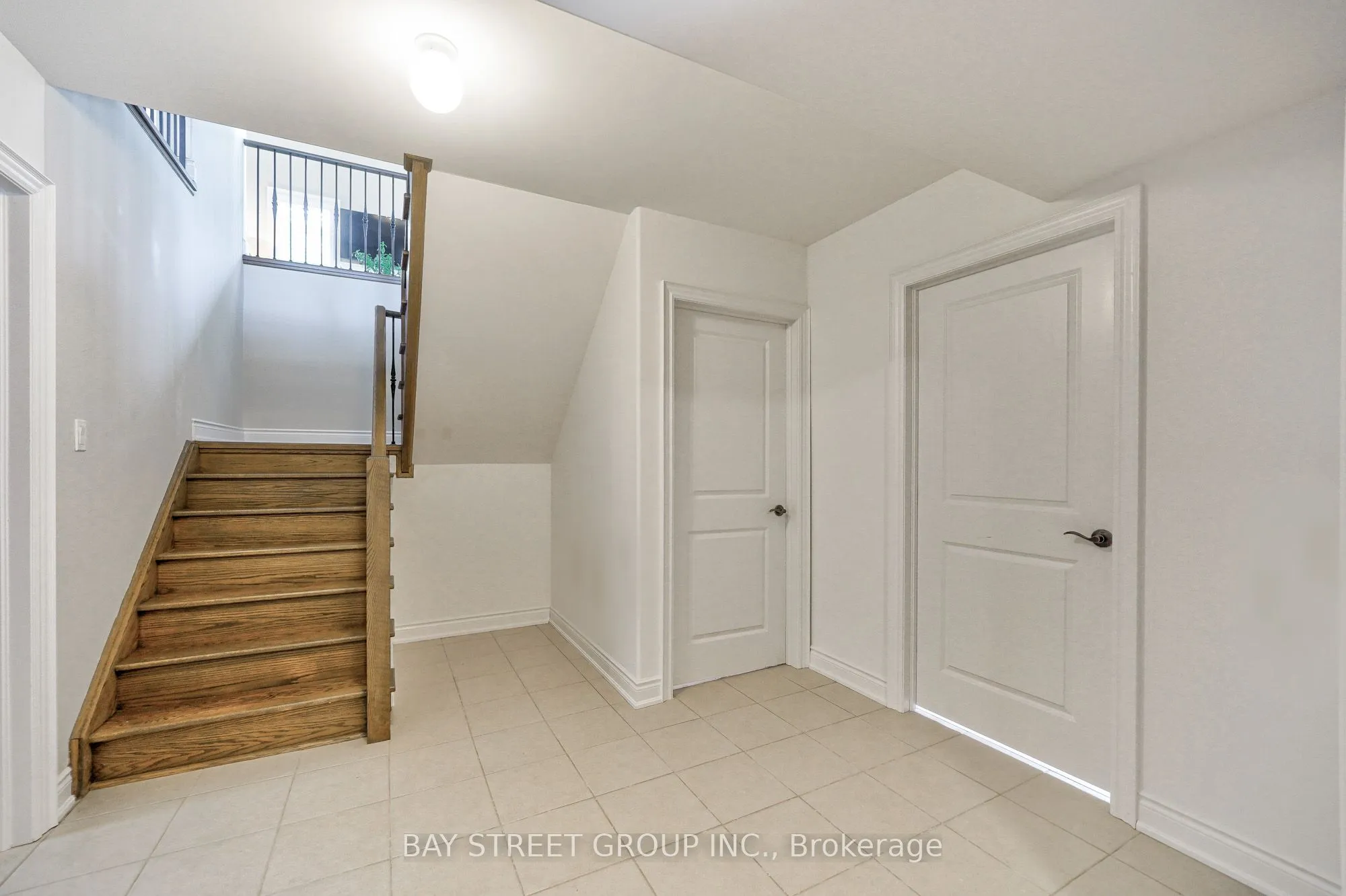 1031 Quarry Drive, Innisfil, ON L9S 4X3