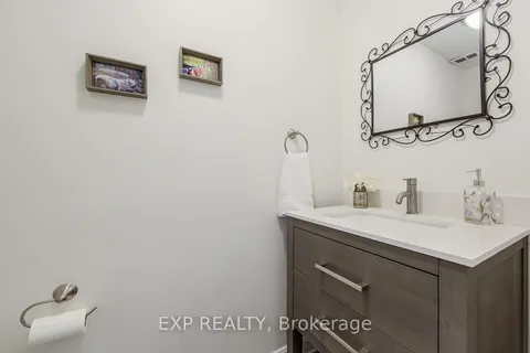 5 Mcgahey Street, New Tecumseth, ON L0G 1W0