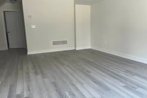 48 Credit Lane, Richmond Hill, ON L4E 1G9