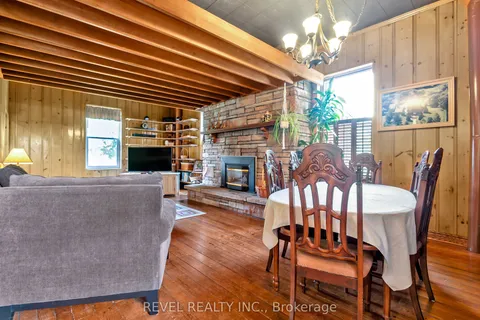 351 Hedge Road, Georgina, ON L0E 1R0