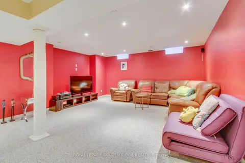 287 Frank Endean Road, Richmond Hill, ON L4S 2B9