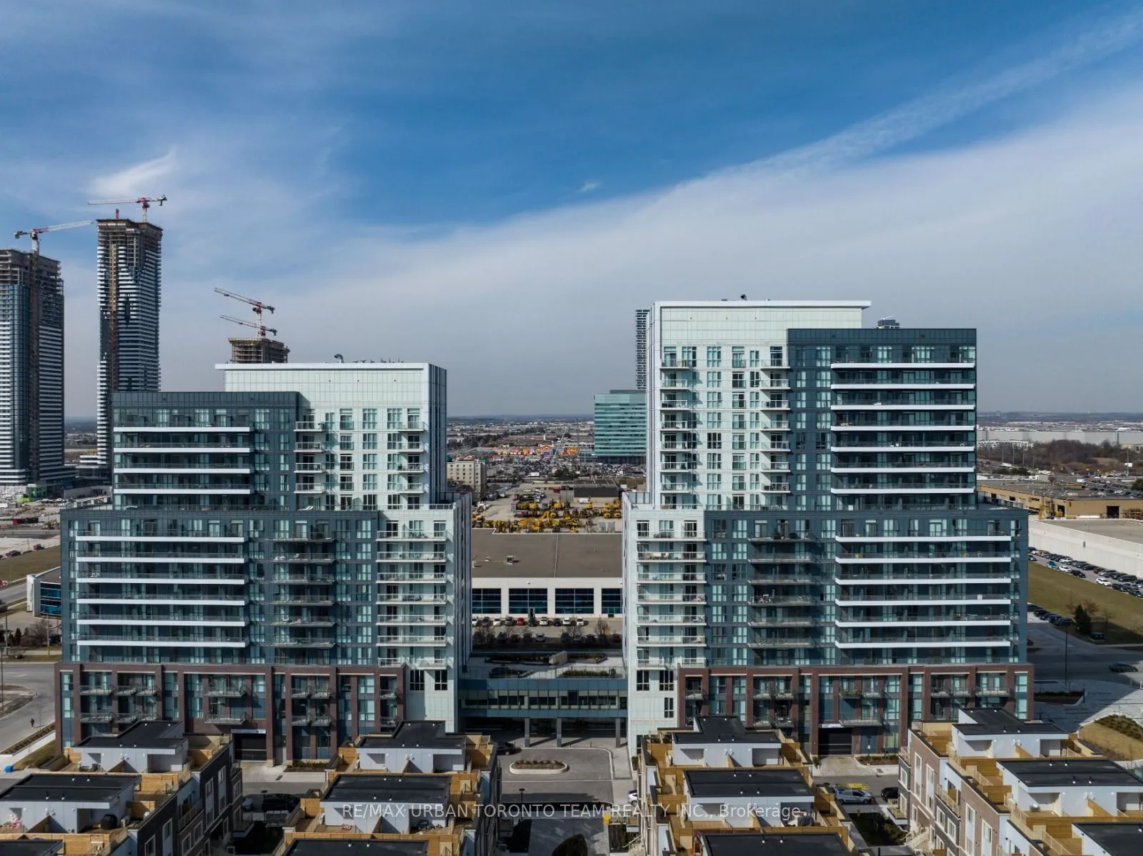 38 Honeycrisp Crescent, Vaughan, ON L4K 0M7