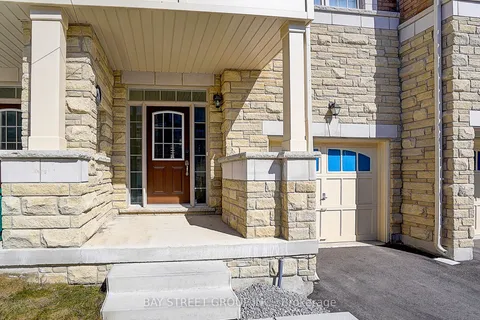 34 Phillipsen Way, Markham, ON L3S 0E9
