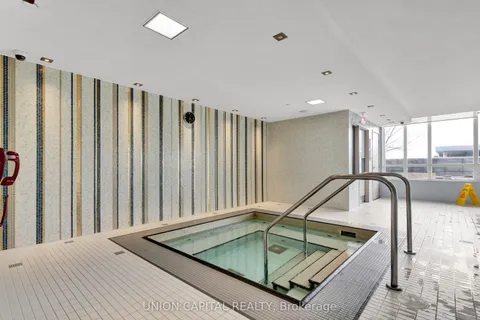7165 Yonge Street, Markham, ON L3T 0C9