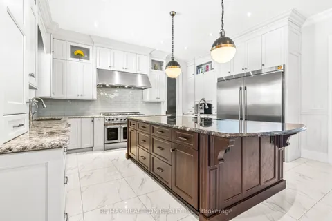 1246 15th Side Road, King, ON L7B 1K5