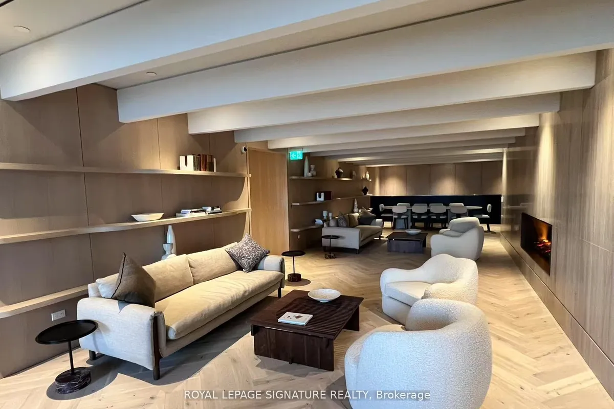 195 COMMERCE Street, ON L4K 0P9