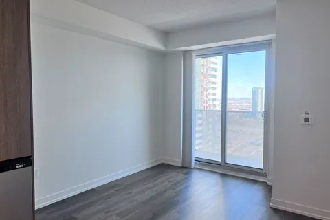 195 Commerce Street, Vaughan, ON L4K 0P9