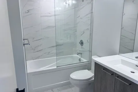 195 Commerce Street, Vaughan, ON L4K 0P9