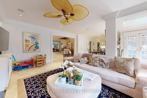 40 King's Cross Avenue, Richmond Hill, ON L4B 2S9