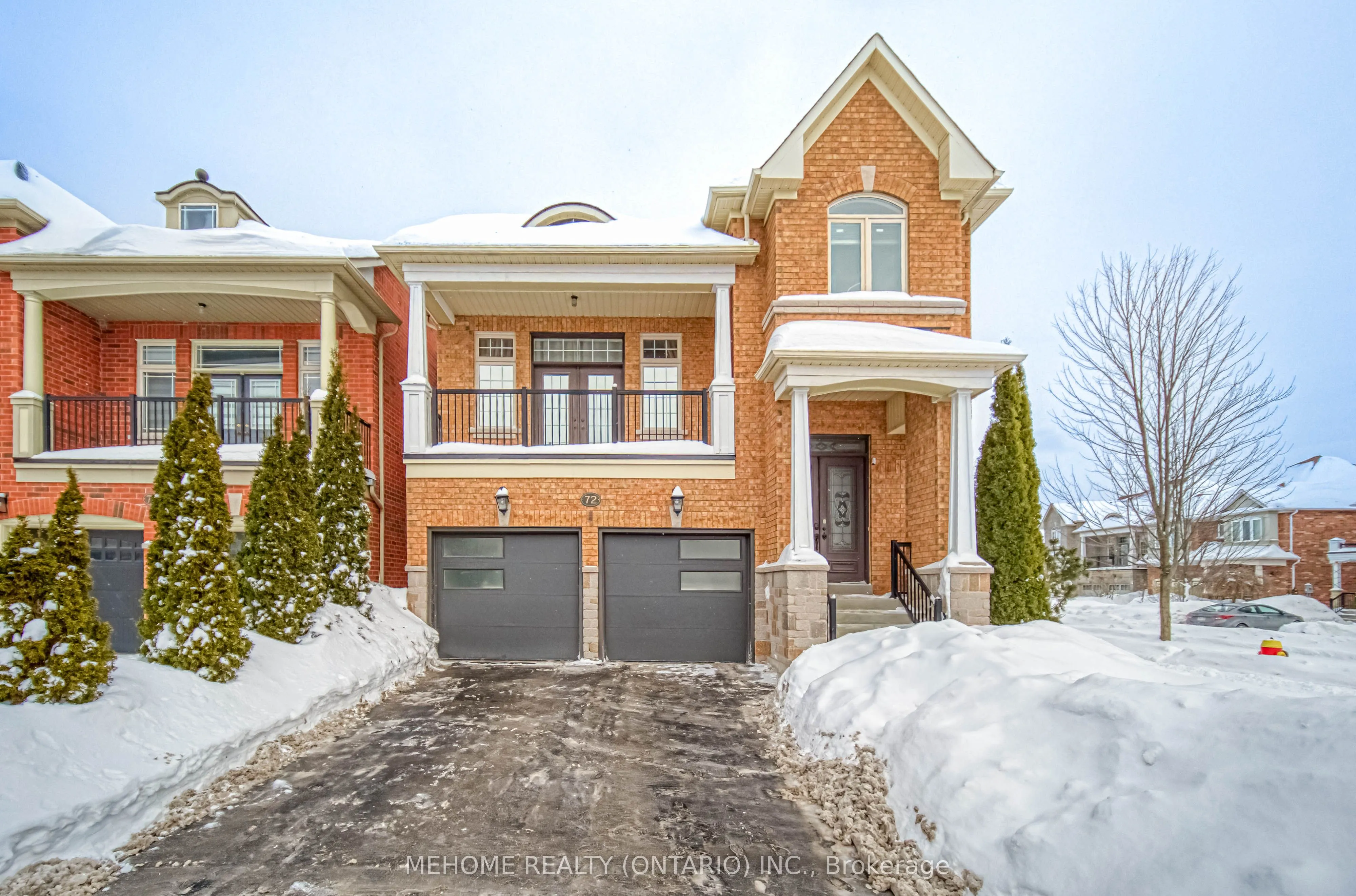 72 Vandervoort Drive, Richmond Hill, ON L4E 0C7