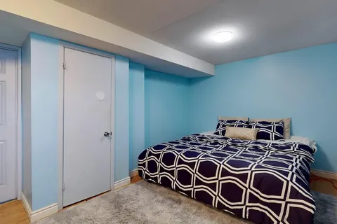 1 Atwood Court, Markham, ON L3T 6T4