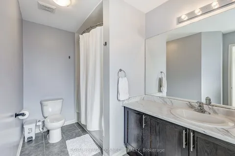 17 Don Hadden Crescent, Brock, ON L0C 1H0