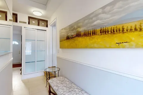 350 The Queensway N/A, Georgina, ON L4P 2B9