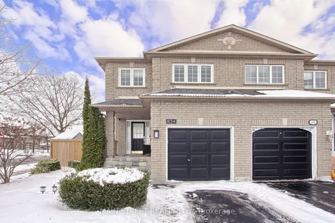 834 Pucks Place, Newmarket, ON L3X 2K3