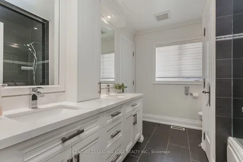 12 Anglin Drive, Richmond Hill, ON L4E 3M5