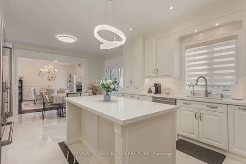 12 Anglin Drive, Richmond Hill, ON L4E 3M5