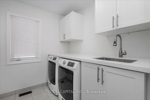 167 Inverness E Way, Bradford West Gwillimbury, ON L3Z 2A6