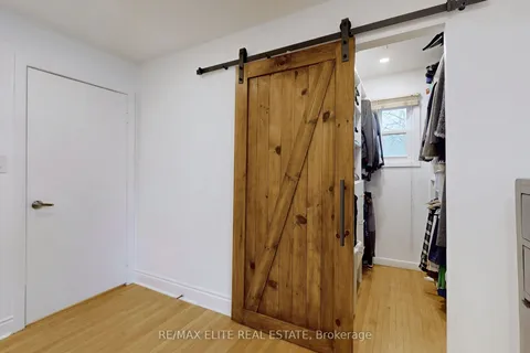 50 Henderson Avenue, Markham, ON L3T 2K7