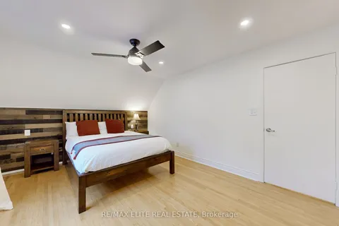 50 Henderson Avenue, Markham, ON L3T 2K7