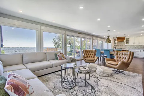 20 Burnie Road, Georgina, ON L0E 1N0