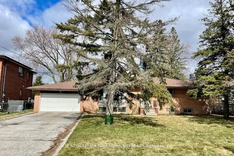 14 May Avenue, Richmond Hill, ON L4C 3S6