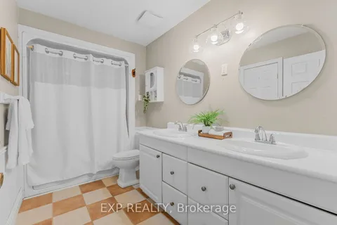 18 Princess Drive, Adjala-Tosorontio, ON L0M 1M0