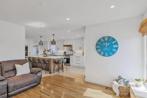 77 Maplewood Avenue, Brock, ON L0K 1A0