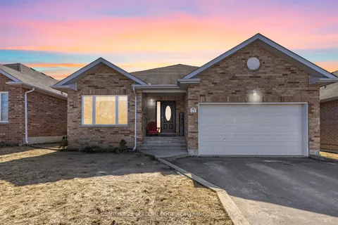 77 Maplewood Avenue, Brock, ON L0K 1A0