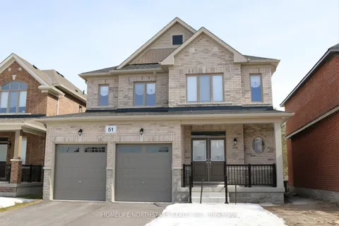 51 Wakefield Boulevard, Essa, ON L0M 1B5