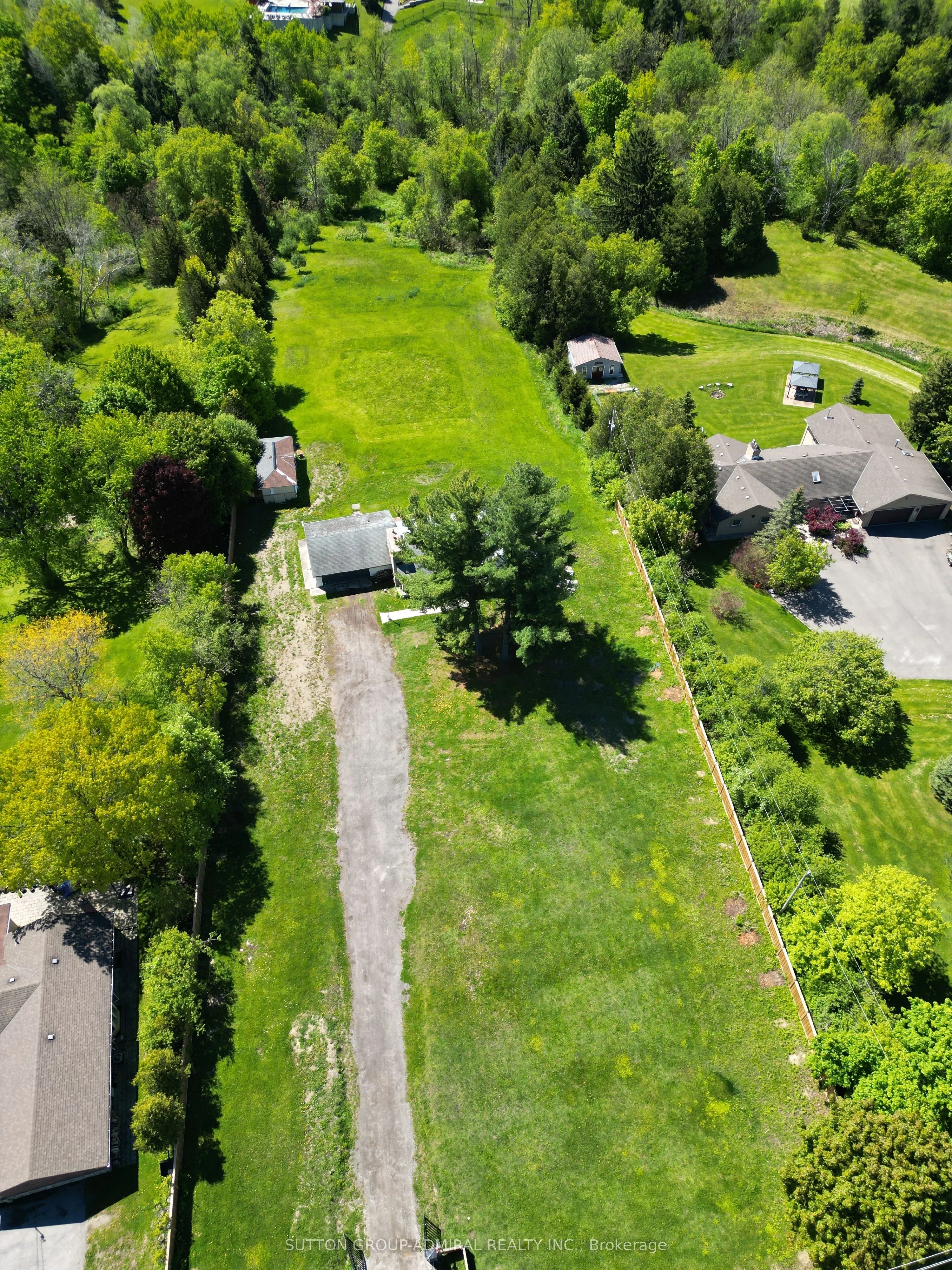 5495 King Road, King, ON L0G 1N0