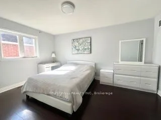 35 Glenbrook Drive, Markham, ON L6C 2V2