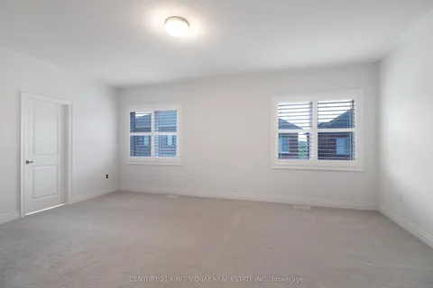 38 Tipp Drive, Richmond Hill, ON L4E 1J3