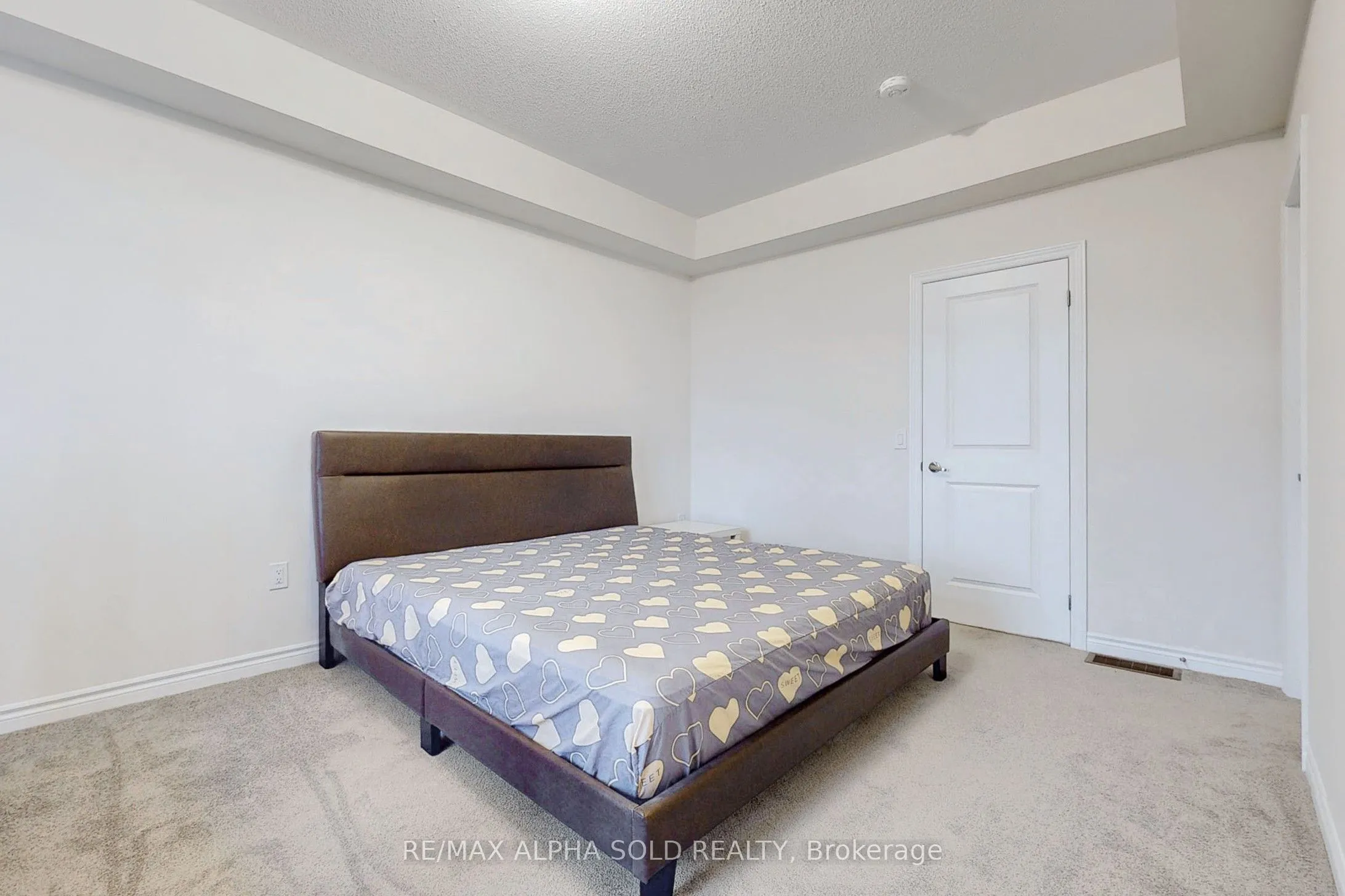 66 Puisaya Drive, Richmond Hill, ON L4E 1L2