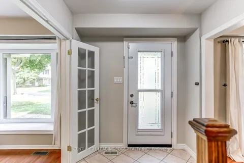 63 DRAKEFIELD Road, Markham, ON L3P 1G8