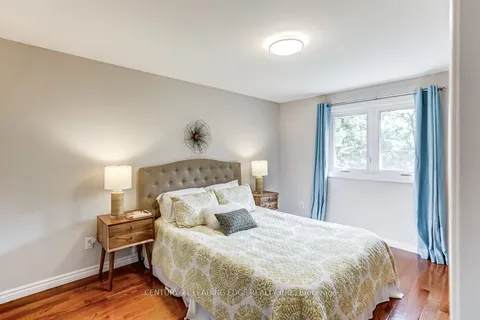 63 DRAKEFIELD Road, Markham, ON L3P 1G8