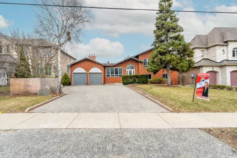 209 Crestwood Road, Vaughan, ON L4J 1A8