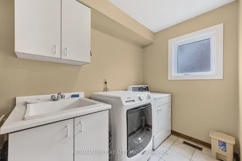 179 Longhouse Street, Vaughan, ON L4L 8E9