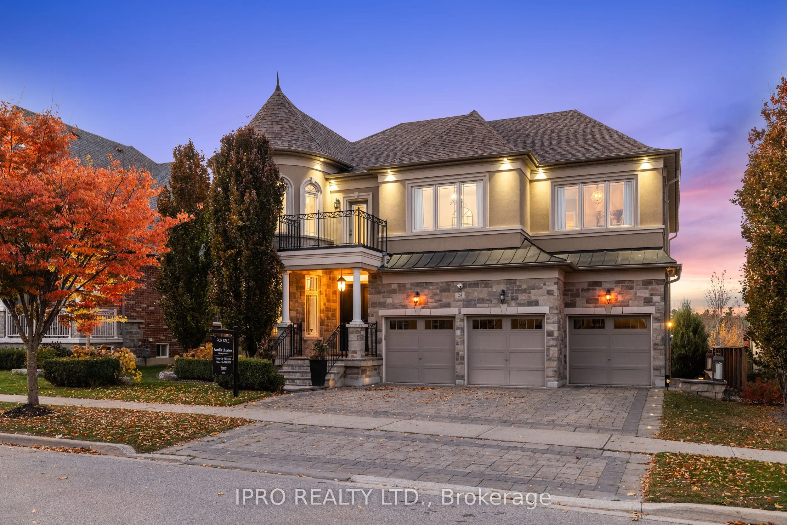 24 Bluff Trail, King, ON L7B 0A1