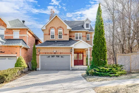 130 Old Colony Road, Richmond Hill, ON L4E 3V1