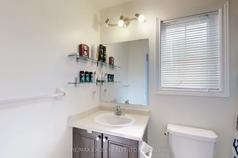 23 Rougeview Park Crescent, Markham, ON L6E 0S7