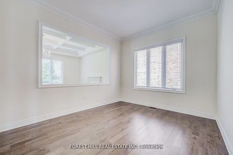 12 Giardina Crescent, Richmond Hill, ON L4B 0G2